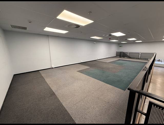 626M² OFFICE TO LET IN ROSEBANK